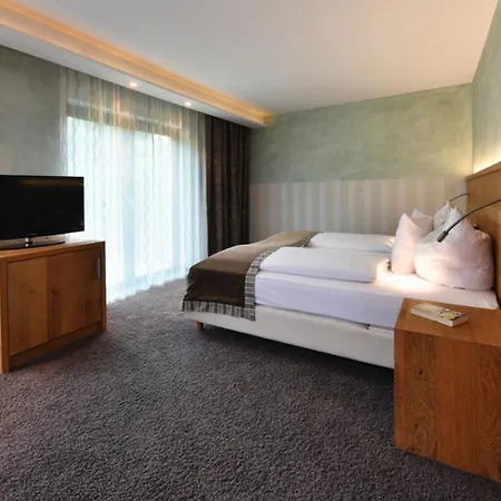 Rebenhof Hotel 4*